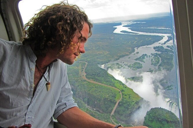 15 minutes scenic helicopter flight above Victoria Falls-Zimbabwe - Who will get the most from this experience