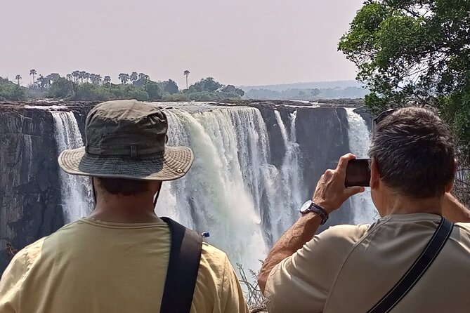 3 Days Tour at Chobe Park and Victoria Falls with Airport Pickup - Who should book this tour?