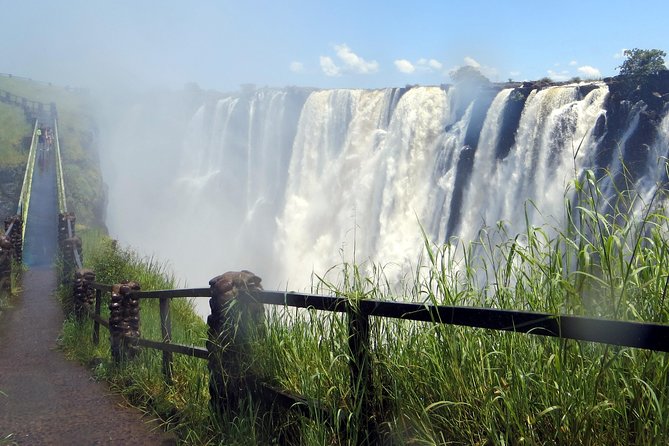 5 Day Victoria Falls and Chobe National Park Camping Tour - Why this Victoria Falls and Chobe combination works