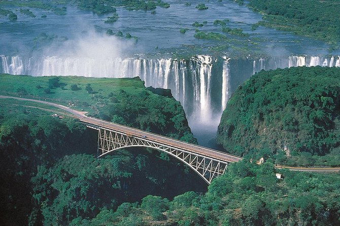5 Day Victoria Falls and Chobe National Park Luxury Accommodated Tour - The personal service angle