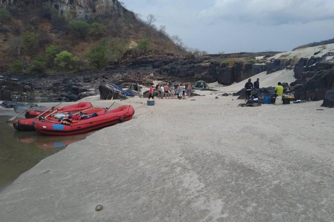 5 Days & 4 Nights Whitewater Rafting Victoria Falls - Day five: hippos, crocodiles, and a gentler river