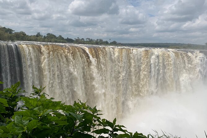 Bulawayo to Victoria Falls Transfers - Leaving Bulawayo on a private schedule
