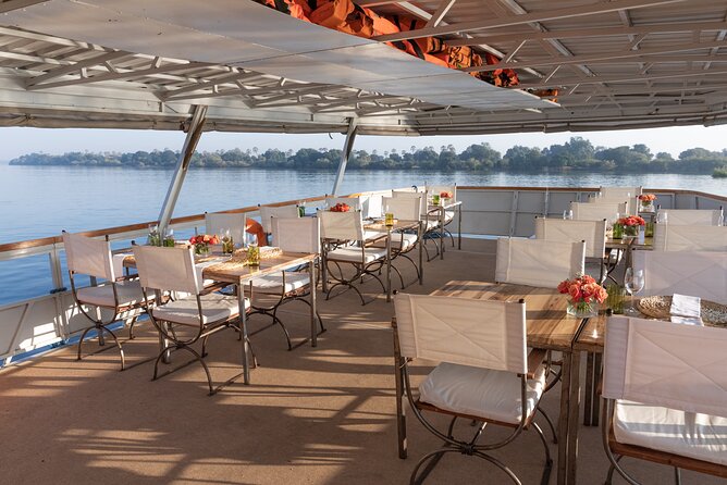 Dinner Cruise on the Zambezi River - Setting off on the upper Zambezi