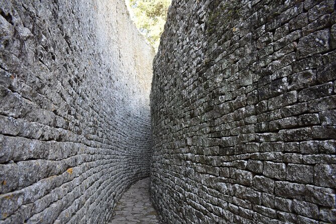Great Zimbabwe - The museum and the Zimbabwe Birds