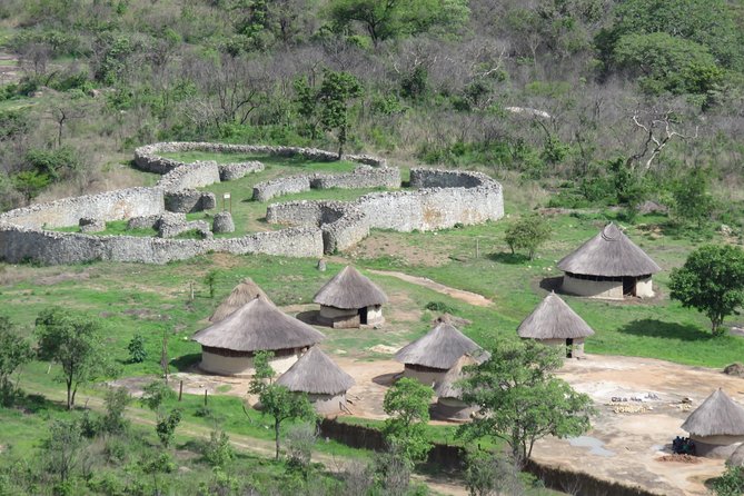 Great Zimbabwe Ruins Tour from Bulawayo with Picnic Lunch ! - Thembi, Champion, and the value of a good explanation