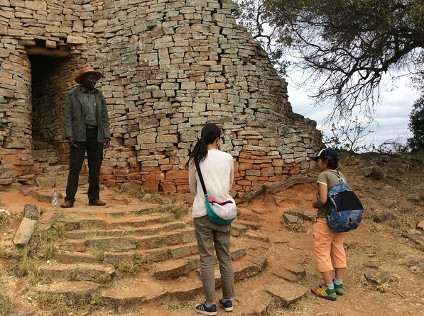 Great Zimbabwe Ruins Tour from Bulawayo with Picnic Lunch ! - Leaving Bulawayo before sunrise
