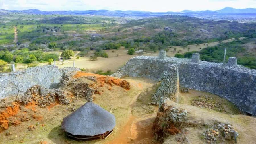 Great Zimbabwe: The World's View Historical Site !! - The museum, crafts, and cultural touches