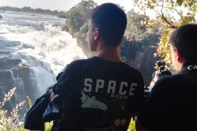 Guided Tour of the Falls - Why Victoria Falls is best seen on foot
