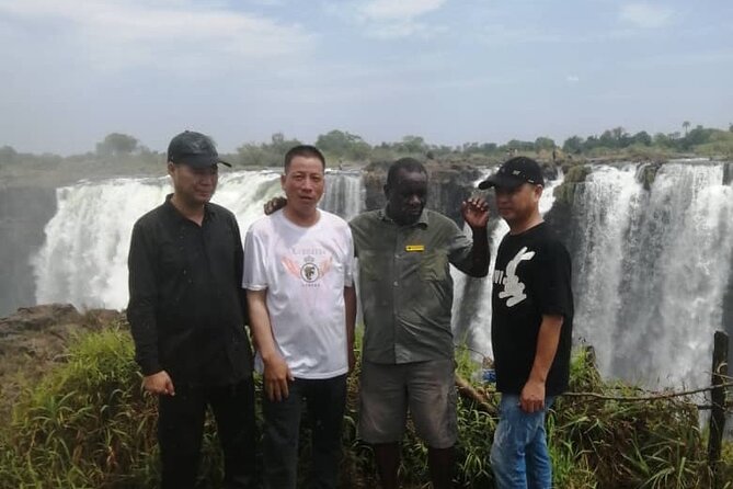 Guided Tour of the Falls (Zimbabwe side) - Seeing the full chain of waterfalls