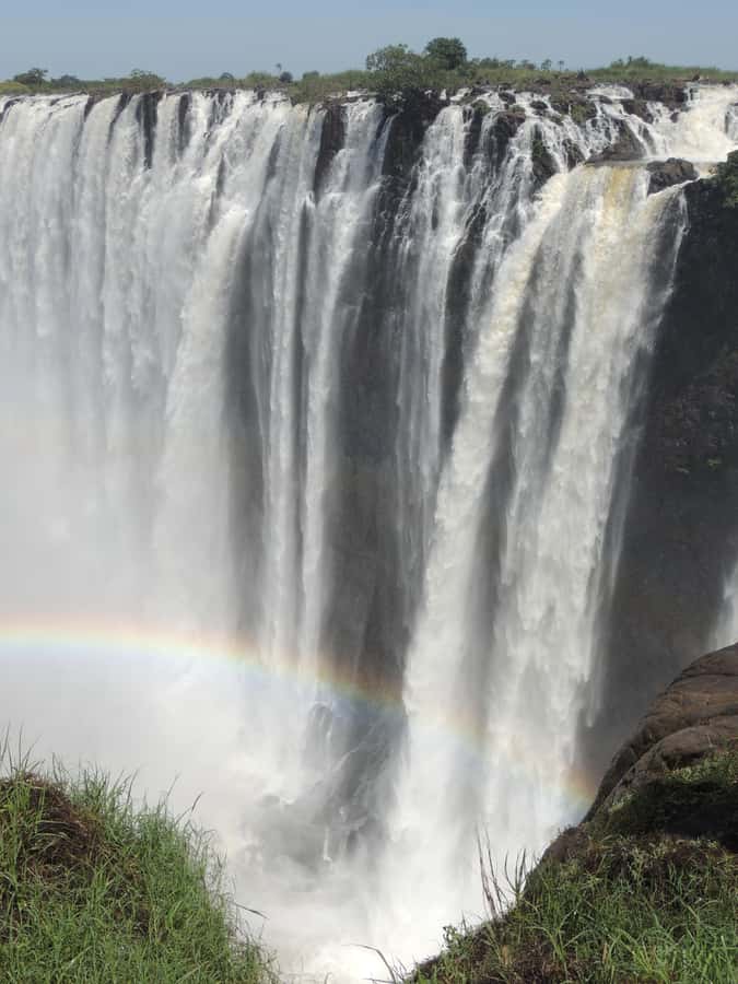 GUIDED TOUR OF THE VICTORIA FALLS ON THE ZAMBIAN SIDE - Danger Point and the Boiling Pot