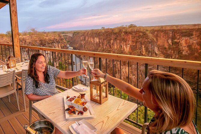 Lookout Cafe Lunch In Victoria Falls - Service that can shape the meal