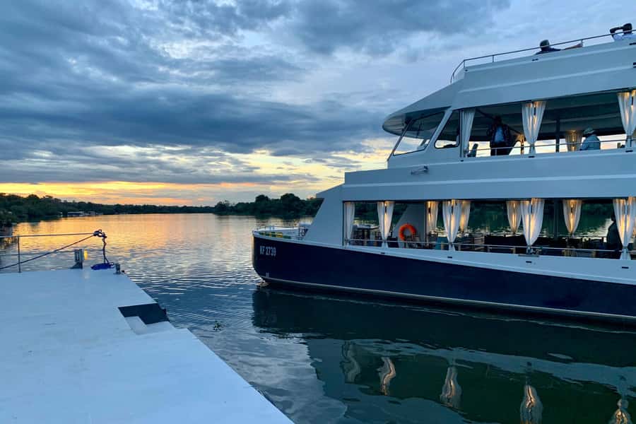 Luxury Cruise : Sunset Boat Cruise on The Zambezi Explorer - Key points to know before you book