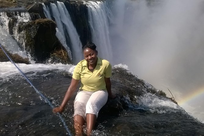 Private Guided Tour of the Falls with Pickup - Hotel pickup and the first ride to the falls