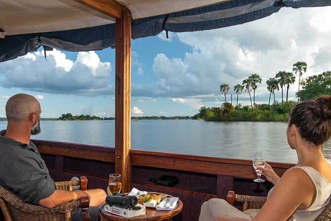Ra-Ikane Luxury Sunset Cruise Victoria Falls - What makes the wildlife viewing work