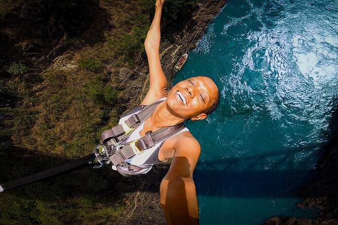 Shearwater Bungee Jump Victoria Falls Bridge - Who should book the Victoria Falls jump?