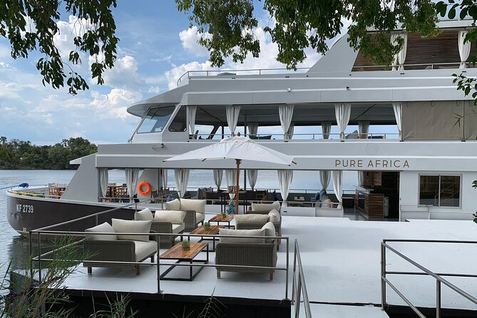 Sunset Cruise Zambezi Explorer & The Eatery Dinner (Combo) - Pickup and the Zimbabwean side