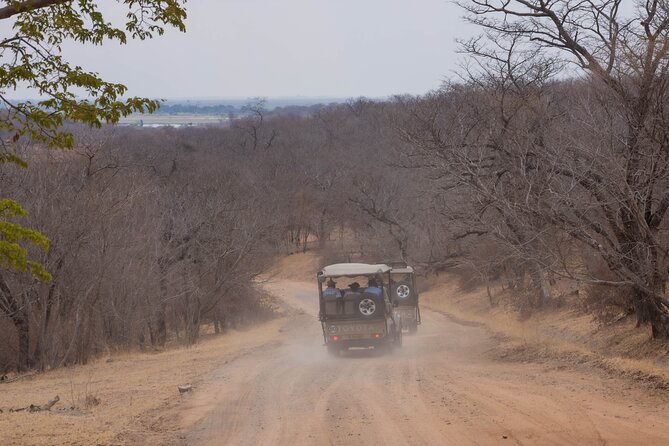 Victoria Falls Airport Transfer to Vic Falls Town, Hotel, Lodge - From Victoria Falls Airport to your hotel in 25 minutes