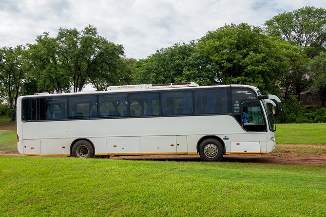 Victoria Falls Airport Transfers - Vic Falls Town - More than a ride: your first local briefing