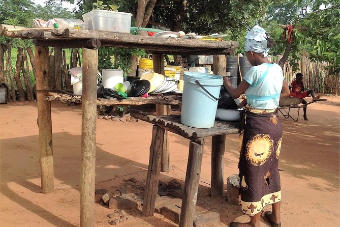 Victoria Falls Cultural Private Village Tour - Walking the falls for 1.5 to 2 kilometers