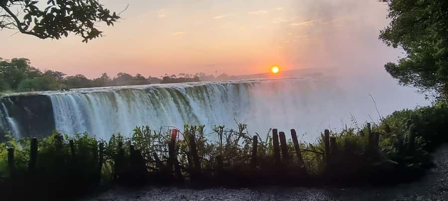Victoria Falls Day Tour from Kasane/Chobe NP with Lunch - The drive through Zambezi National Park