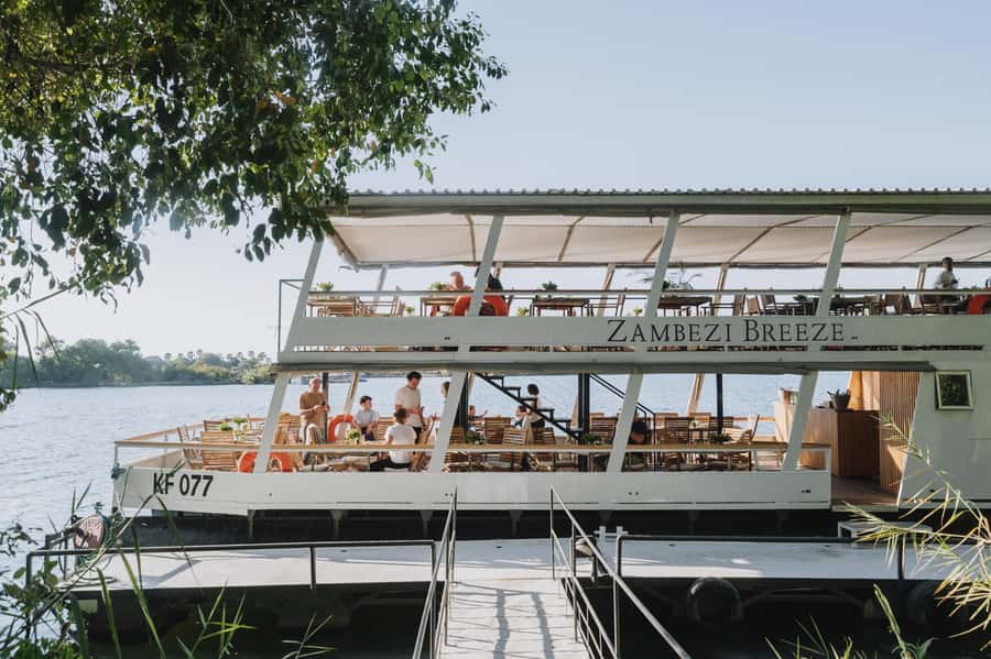Victoria Falls: Dinner Cruise on the Zambezi River - Key points at a glance