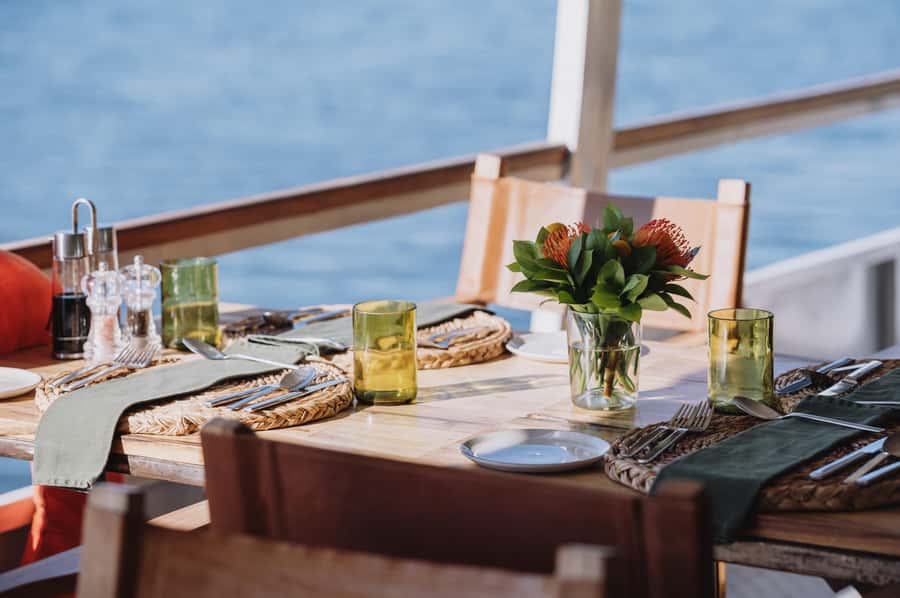 Victoria Falls: Dinner Cruise on the Zambezi River - Life aboard the Zambezi Breeze