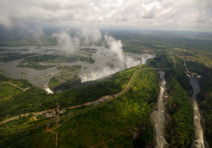 Victoria Falls: Flight of Angels Helicopter Experience - Bubble windows and the best seat question