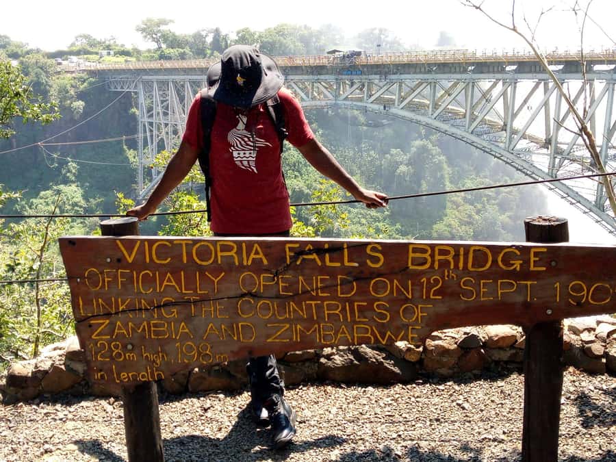 Victoria Falls Full Day Experience - Boma dinner, dancing, and drums