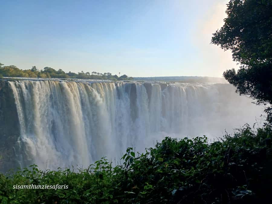 Victoria Falls: Guided Walking Tour - Boiling Pot and Bridge Viewpoint