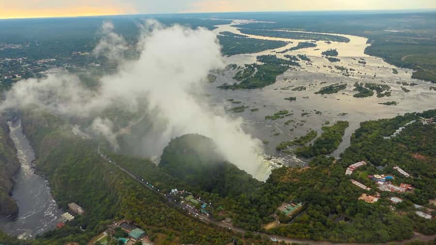 Victoria Falls: Helicopter Flight Aerial View of The Falls - Key points before you book