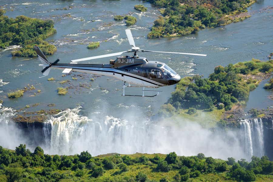 Victoria Falls Helicopter Flights - Commentary, photos, and comfort