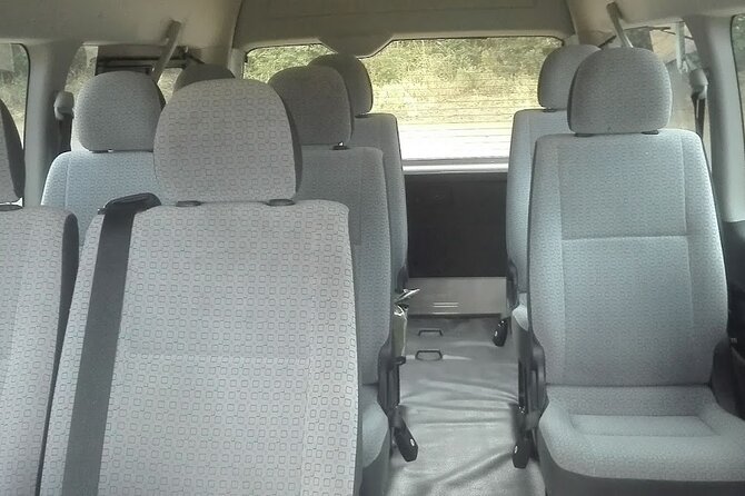 Victoria Falls International Airport Transfers - Vehicle comfort and group size