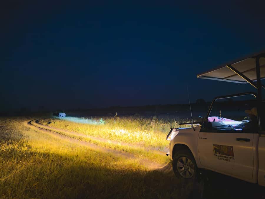Victoria Falls: Night Game Drive Zambezi National Park - Watching dusk turn into night in Zambezi National Park