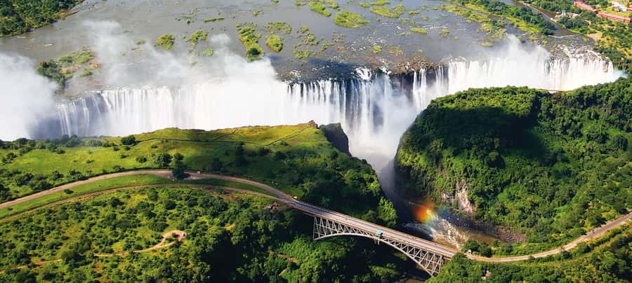Victoria Falls: Private Guided Tour of the Falls - Key points at a glance