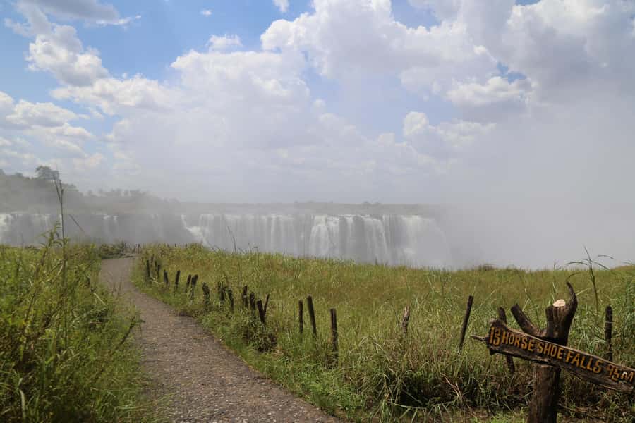Victoria Falls: Private Guided Tour of the Waterfalls - My verdict: book it if you want context and an easier visit