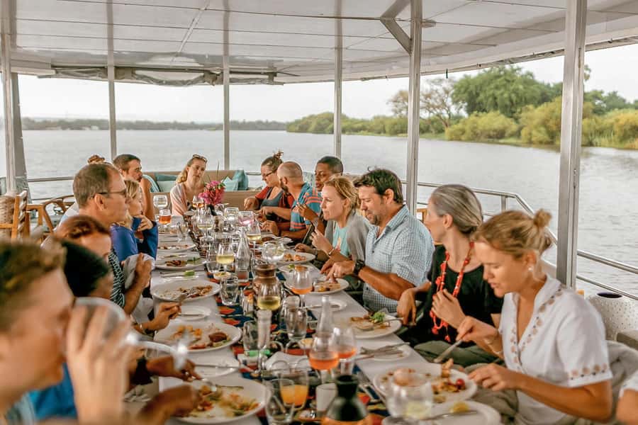 Victoria Falls Scenic Guided Tour with Sunset Boat Cruise - A useful pause before the Zambezi cruise