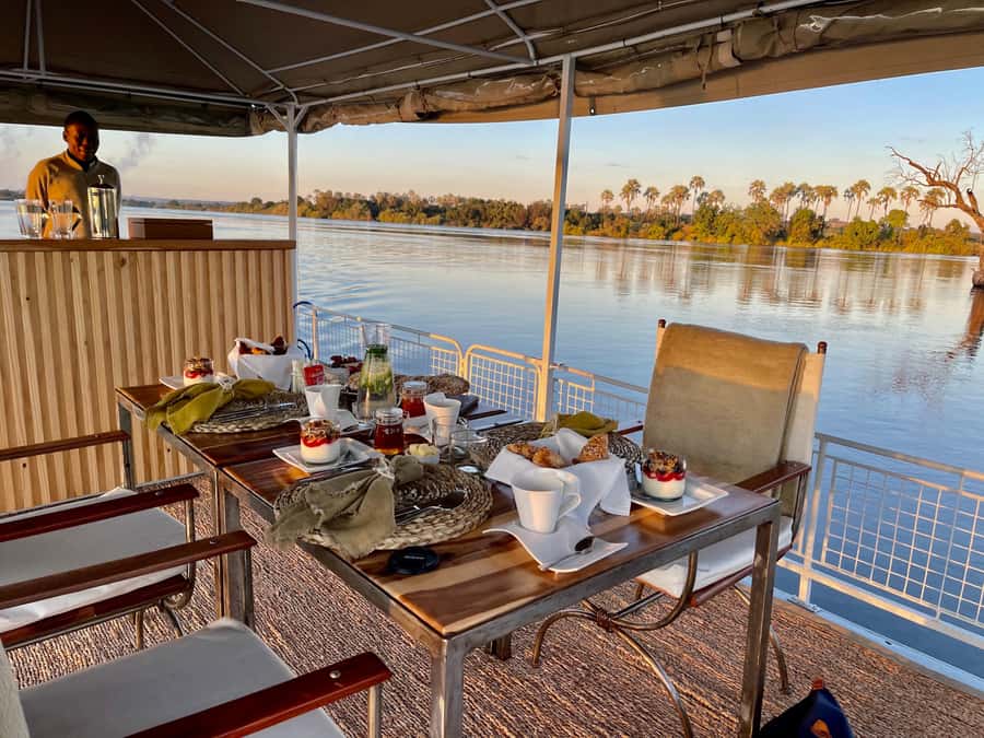 Victoria Falls: Sunrise Cruise on the Zambezi River - Key points to know before booking