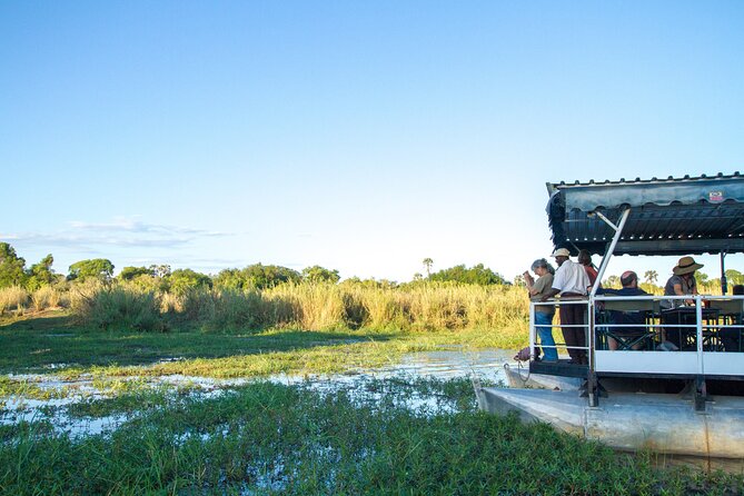 Victoria Falls Sunset Cruise - The sundowner, snacks, and drinks
