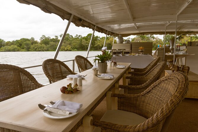 Victoria Falls Sunset Cruise - What to expect on the river