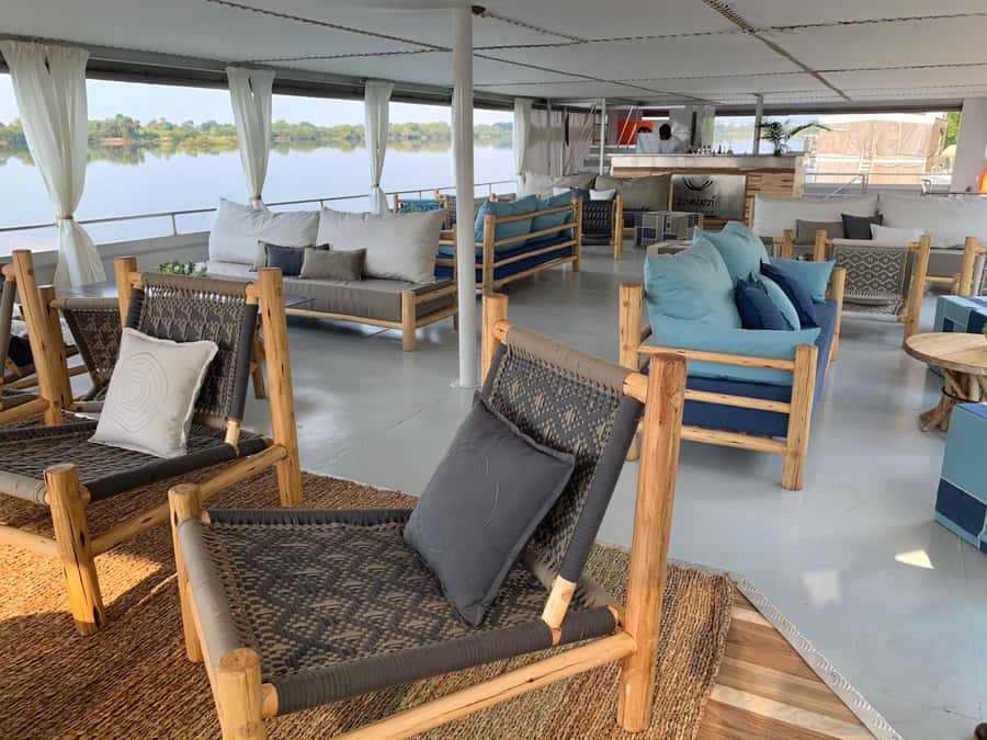 Victoria Falls: Sunset Cruise and Dinner at The Eatery - Who should book this experience?