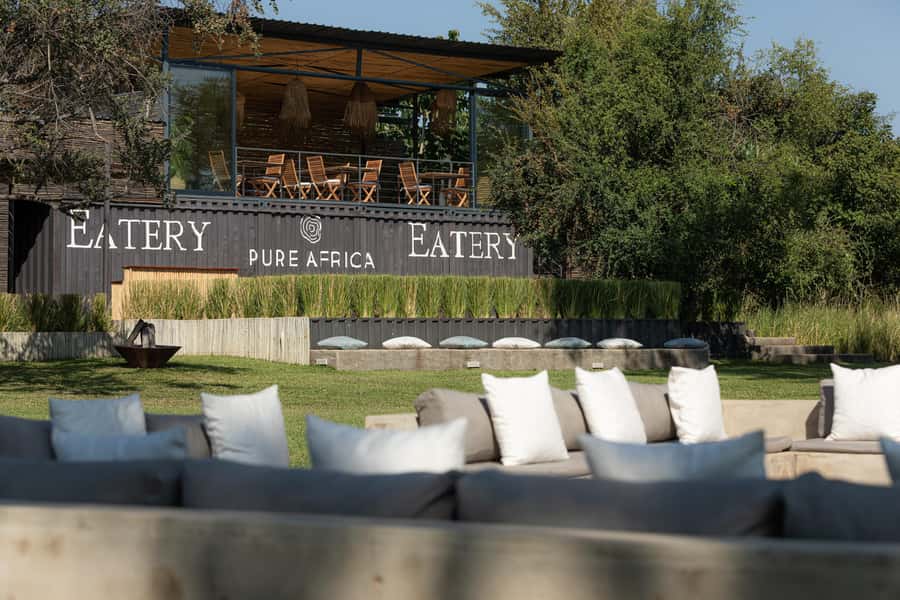 Victoria Falls: The Eatery Lunch Experience - The river view is the main event