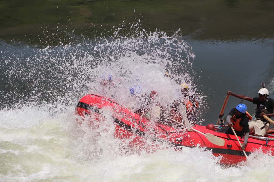 Victoria Falls: Zambezi River White Water Rafting Experience - BBQ, cold drinks, and the climb back out