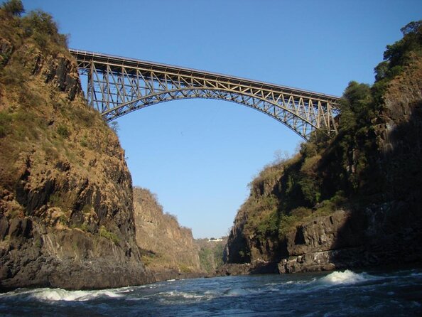 White Water Rafting in Zimbabwe - Getting from town to the Zambezi