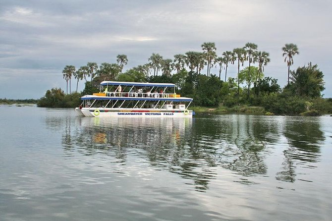 Zambezi Sunset Cruise In Victoria Falls - A Quiet Start on the Zambezi