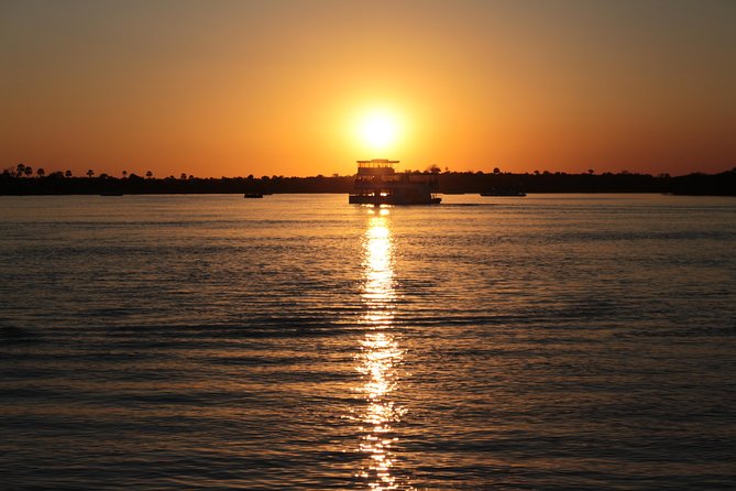 Zambezi Sunset Cruise – Wildlife, Drinks & Breathtaking Views - Hippos, crocodiles, and a chance of elephants